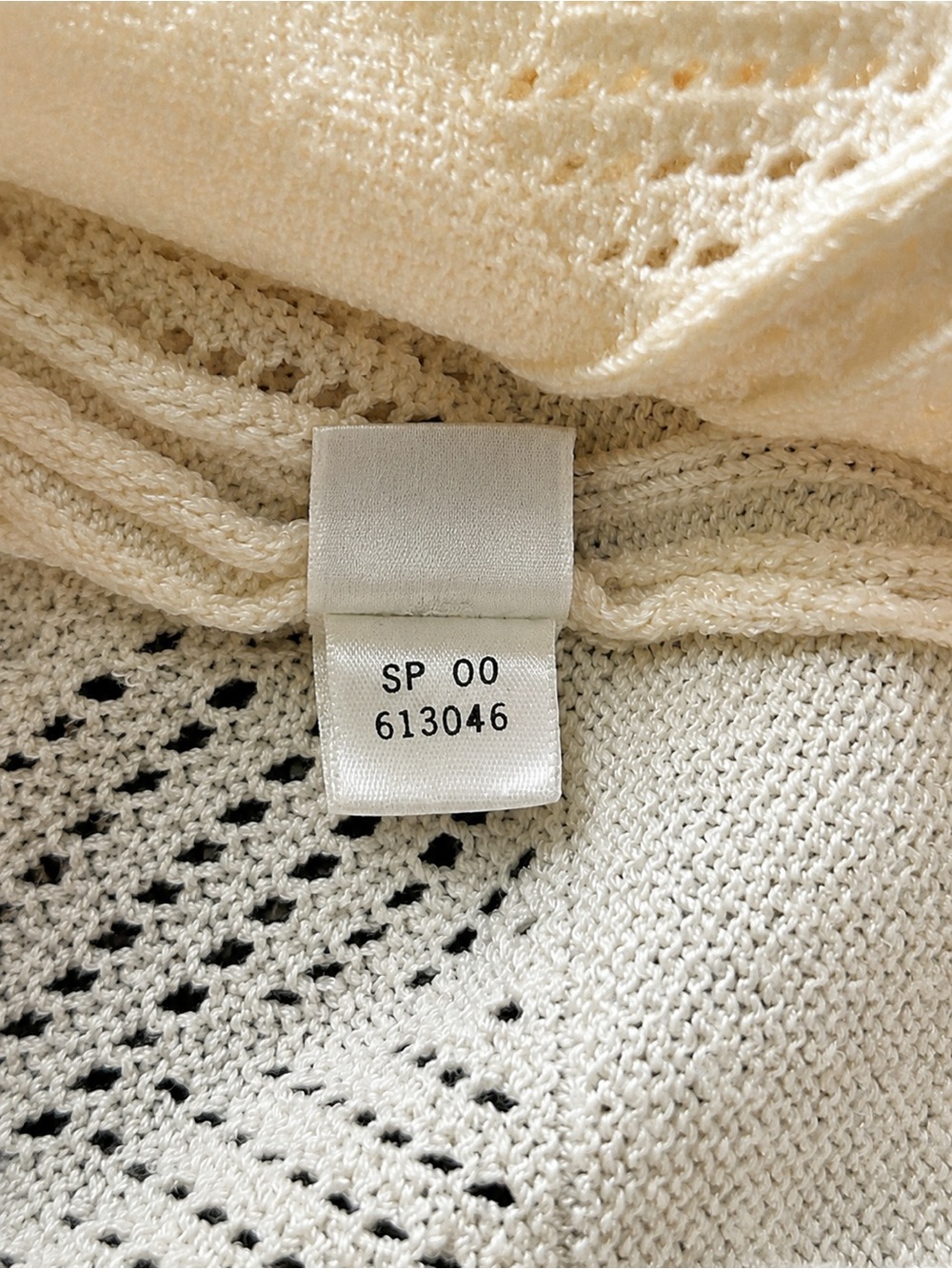 St. John Collection Marie Gray Cream Knit Tie Front Cardigan Size 4 - Picture 5 of 7